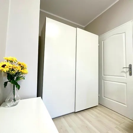 Mmrent Plant Homestay *